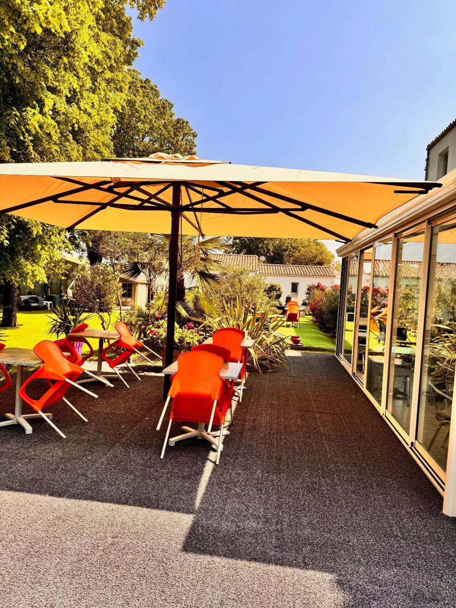 Hotel L'Echappee D'Oleron Saint-Georges-d'Oleron Exterior photo